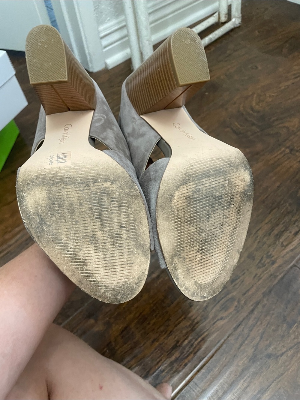 Calvin Klein “Suchi Dressy” sandals - Picture 5 of 5